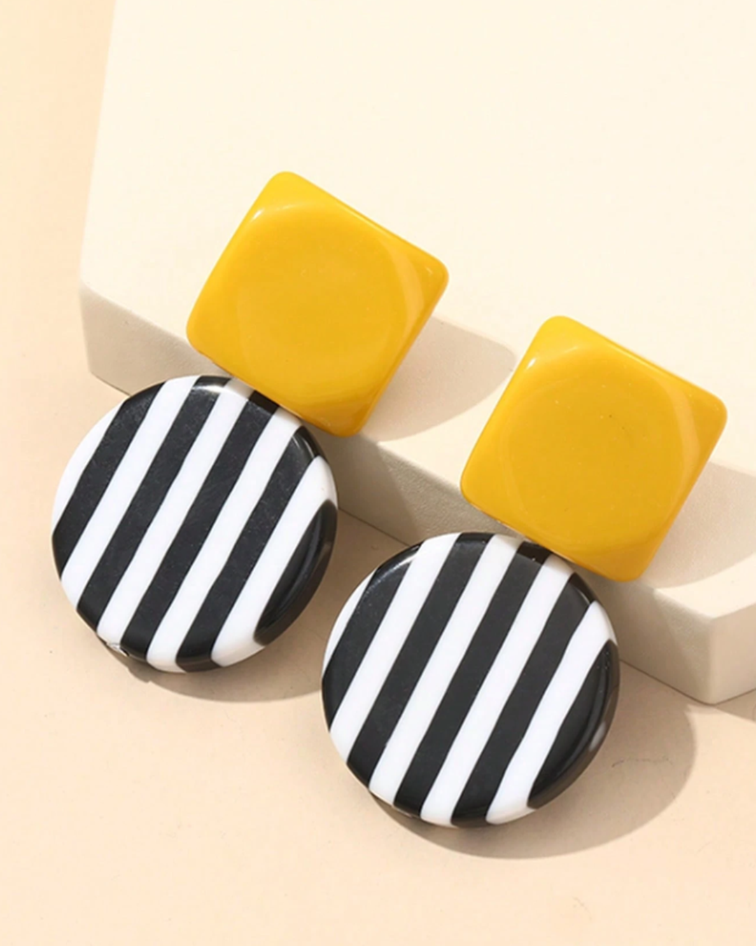 Brincos Amarelo + Listras